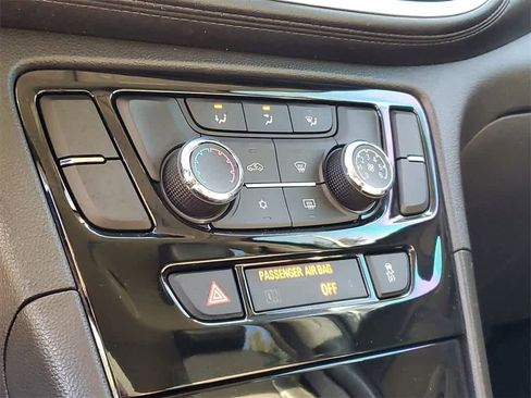 Used 2019 Buick Encore Preferred image 27