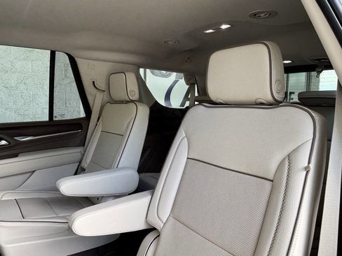 Used 2022 GMC Yukon Denali AWD/4WD image 27