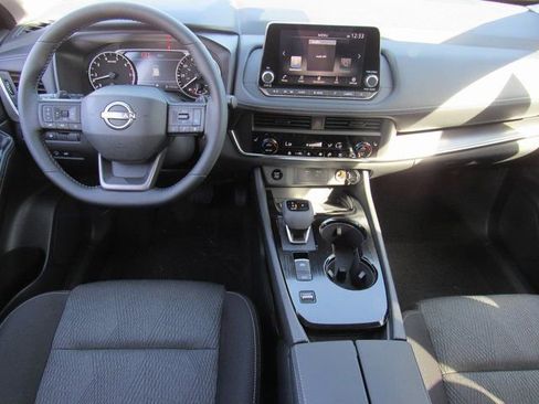 New 2026 Nissan Rogue SV w/ Cold Weather Package image 9