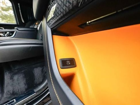 Used 2020 Rolls-Royce Cullinan Black Badge image 70