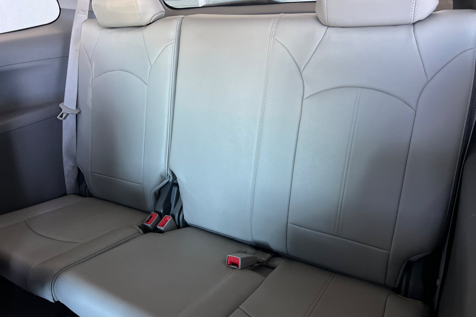 Used 2014 GMC Acadia SLT FWD image 15
