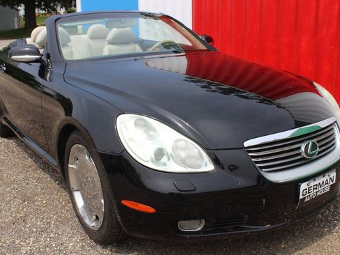 Used 2002 Lexus SC 430 Convertible RWD image 5