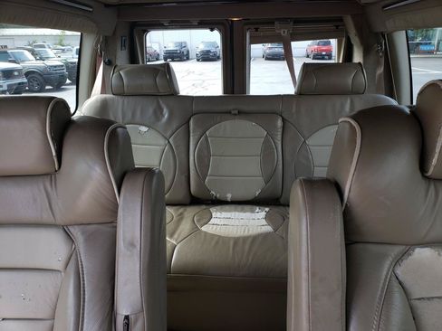 Used 2011 Ford E-150 and Econoline 150 w/ Premium Van Group RWD image 13