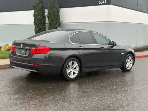 Used 2013 BMW 528i Sedan image 5