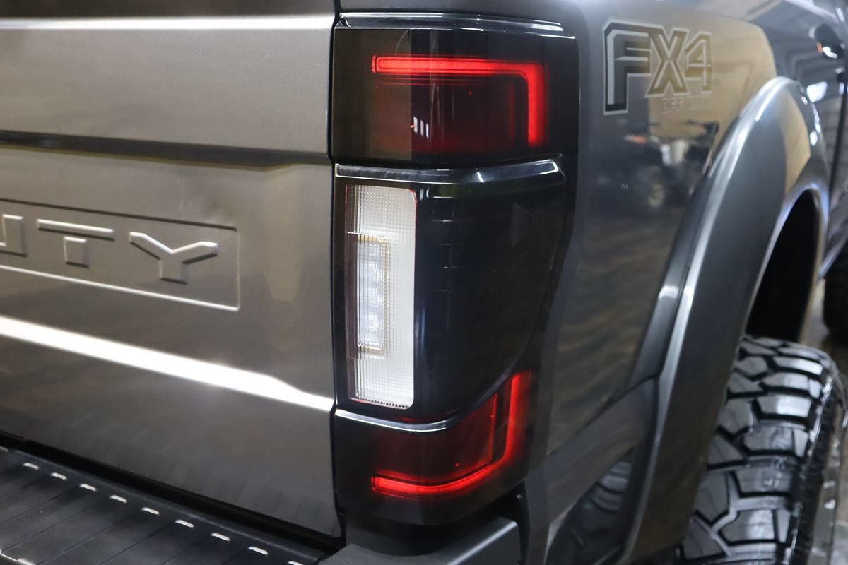 Used 2022 Ford F250 Lariat w/ Black Appearance Package AWD/4WD image 29
