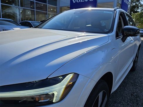 New 2025 Volvo XC60 T8 Plus w/ Protection Package Premier image 22