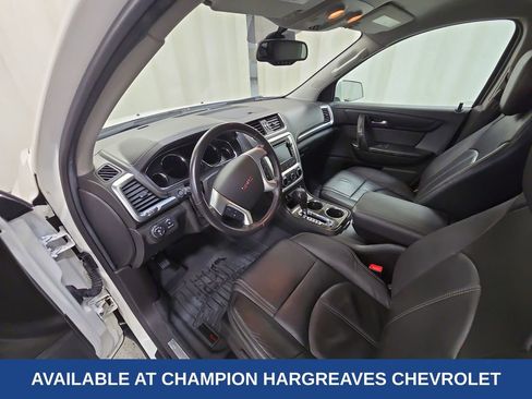 Used 2015 GMC Acadia SLT image 14