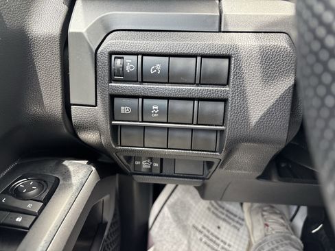 Used 2025 Toyota Tacoma SR RWD image 38