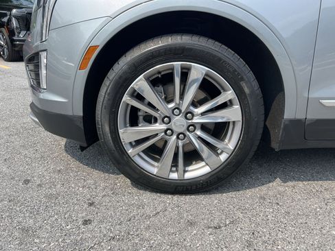 Used 2023 Cadillac XT5 Premium Luxury AWD/4WD image 12