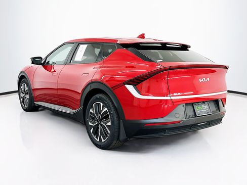 Used 2024 Kia EV6 Light AWD/4WD image 5