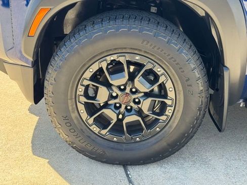 Used 2022 Nissan Frontier Pro-X w/ Pro-X Premium Package image 8