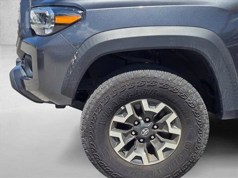 Used 2023 Toyota Tacoma TRD Off-Road AWD/4WD image 20