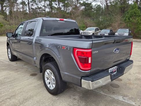 Used 2023 Ford F150 XLT image 3