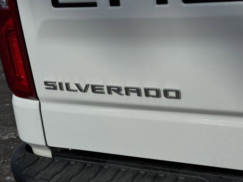 Used 2022 Chevrolet Silverado 1500 ZR2 w/ Technology Package image 20