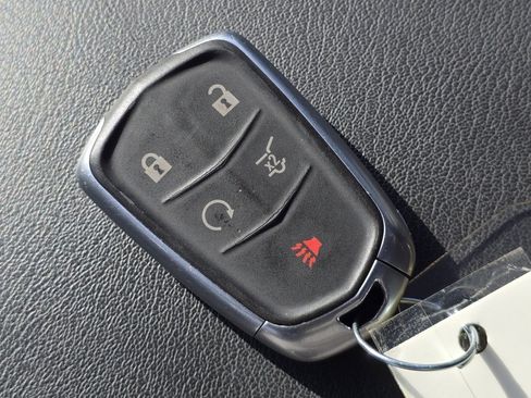 Used 2022 Cadillac XT5 Premium Luxury w/ LPO, Premium Carpet Package image 31