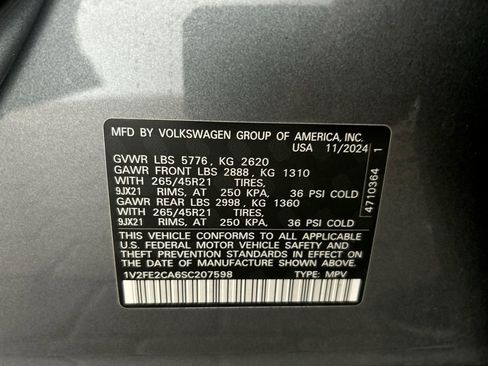 Certified 2025 Volkswagen Atlas Cross Sport SEL Premium R-Line image 54