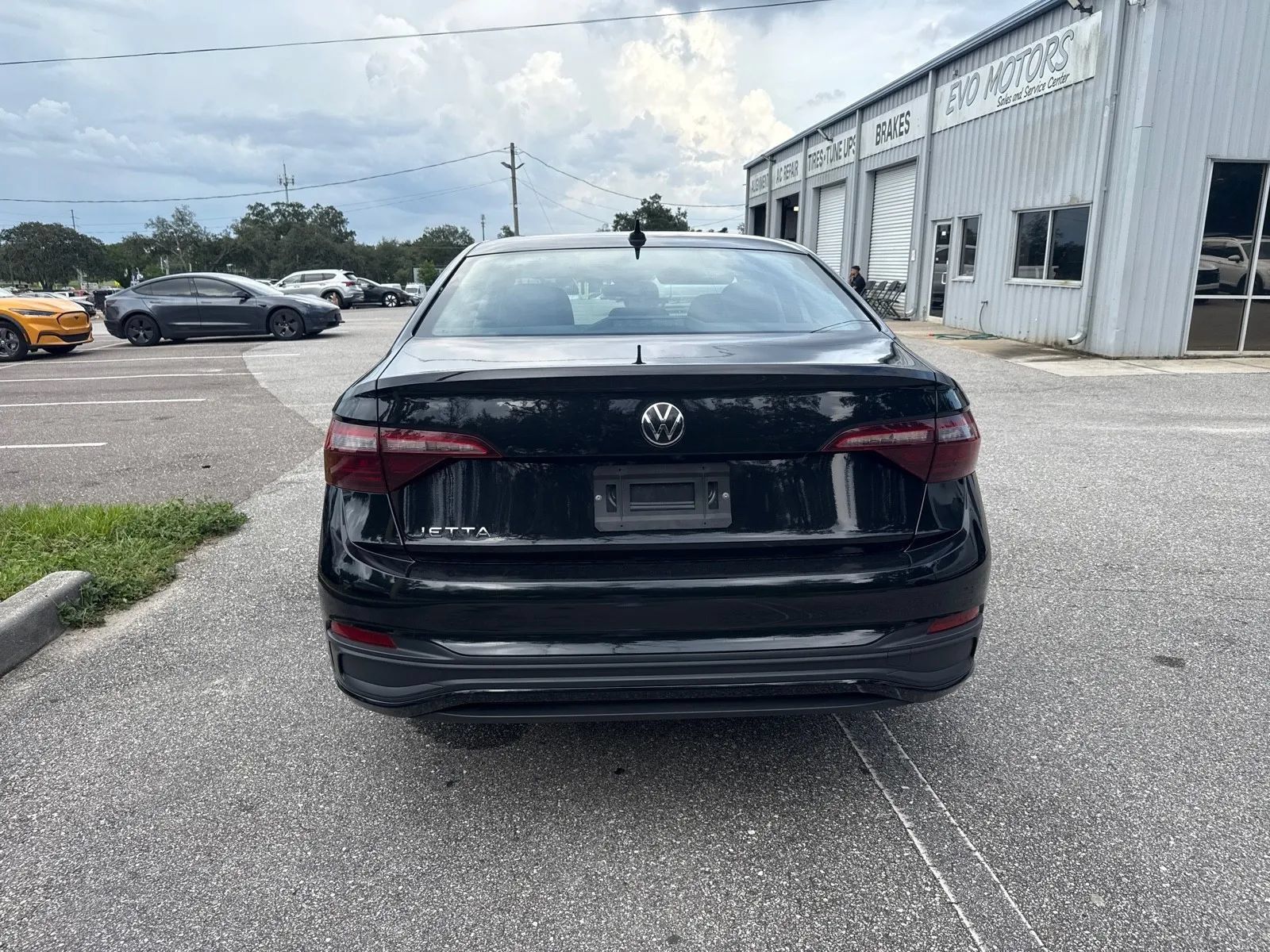 Used 2024 Volkswagen Jetta S FWD image 10