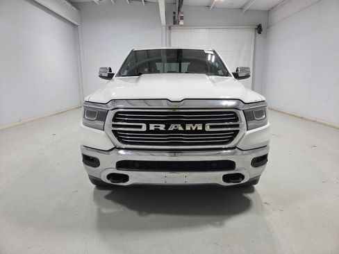 Used 2023 RAM 1500 Laramie AWD/4WD image 4