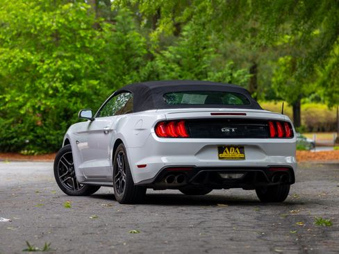 Used 2019 Ford Mustang GT Premium w/ Equipment Group 401A RWD image 4
