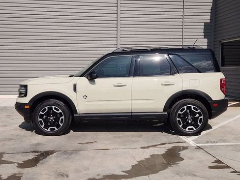 Used 2024 Ford Bronco Sport Outer Banks AWD/4WD image 5