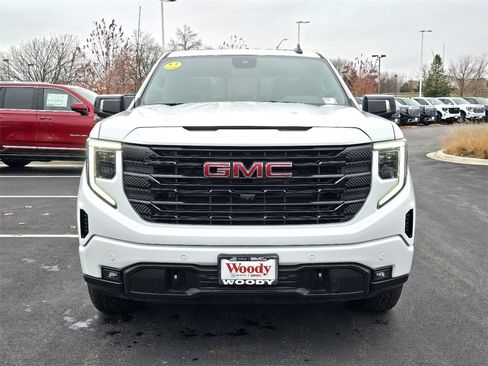 New 2026 GMC Sierra 1500 Elevation w/ Elevation Premium Package image 3