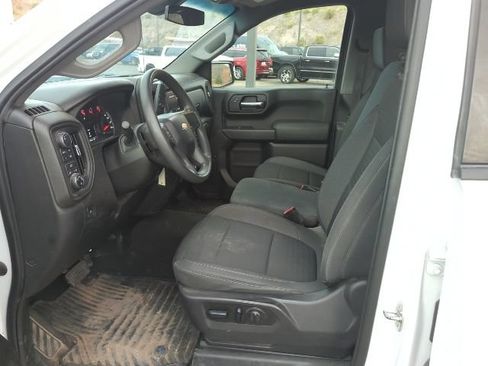 Used 2022 Chevrolet Silverado 1500 Custom AWD/4WD image 5