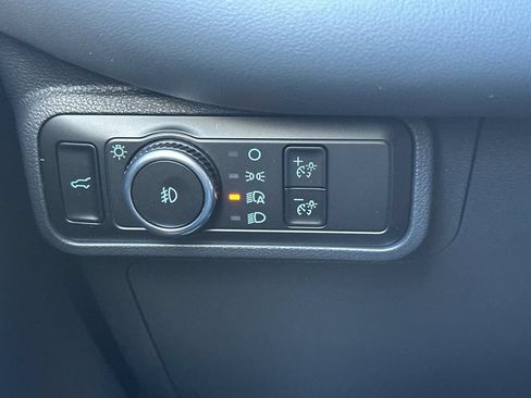 New 2026 Ford Explorer Active w/ Active Comfort Package RWD image 37