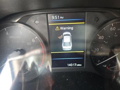 Certified 2024 Nissan Altima 2.5 S FWD image 12