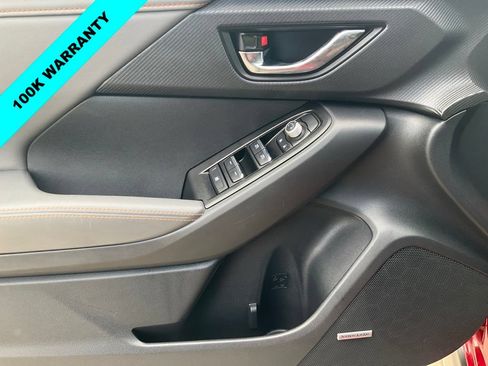 Used 2025 Subaru Crosstrek 2.5i Limited AWD/4WD image 27