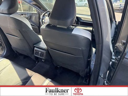 Certified 2025 Toyota Camry SE image 14