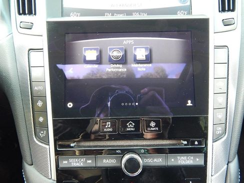 Used 2015 INFINITI Q50 Premium w/ Navigation Package RWD image 11