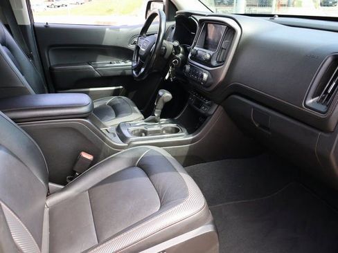 Used 2021 GMC Canyon AT4 w/ Driver Alert Package AWD/4WD image 8