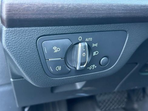 Used 2021 Audi Q5 2.0T Premium image 46