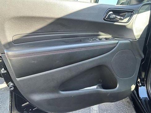 Used 2025 Dodge Durango GT image 21