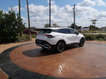 Used 2024 Kia Sportage SX