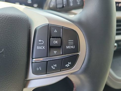 Used 2026 Ford Explorer Active w/ Active Comfort Package RWD image 6