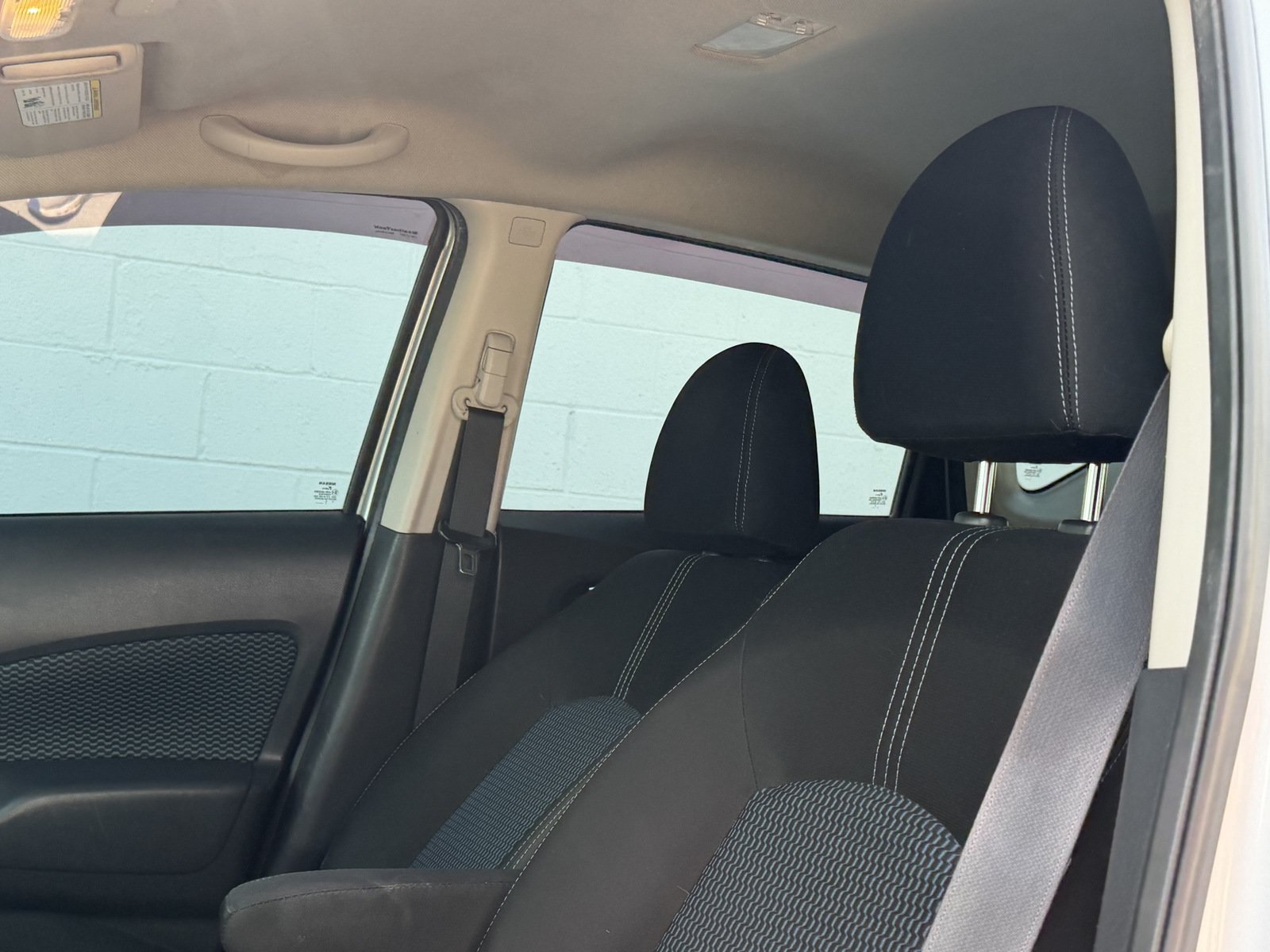 Used 2018 Nissan Versa Note SV FWD image 17