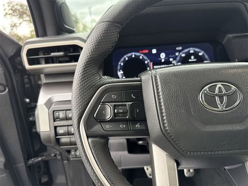 Used 2025 Toyota Tacoma SR5 image 15