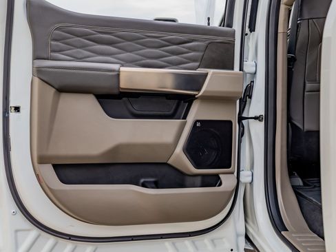 Used 2026 Ford F450 Platinum w/ Platinum Plus Package image 38