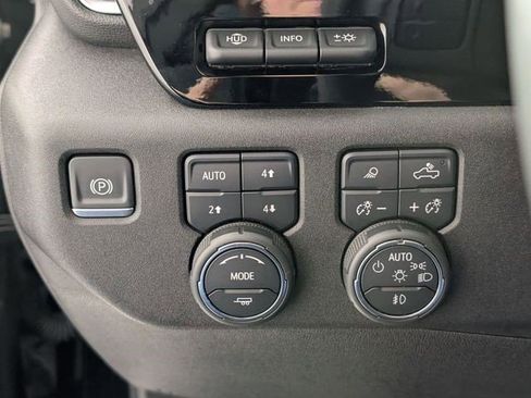 Certified 2024 Chevrolet Silverado 2500 High Country w/ High Country Premium Package image 18