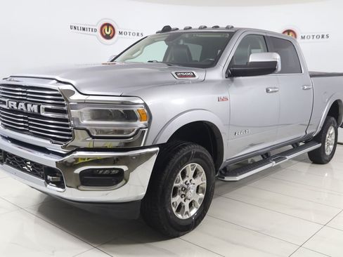 Used 2022 RAM 2500 Laramie AWD/4WD image 5
