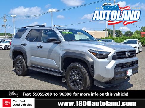 Used 2025 Toyota 4Runner SR5 AWD/4WD image 1