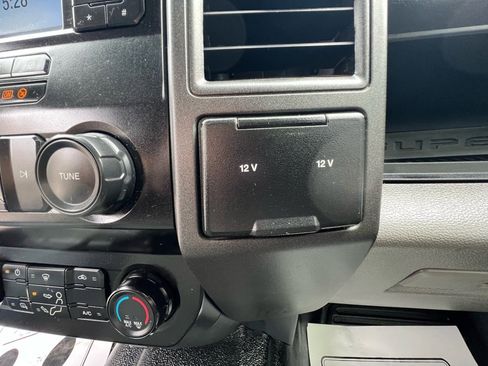 Used 2022 Ford F250 XL w/ Power Equipment Group image 20