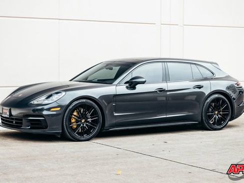 Used 2018 Porsche Panamera 4S image 58