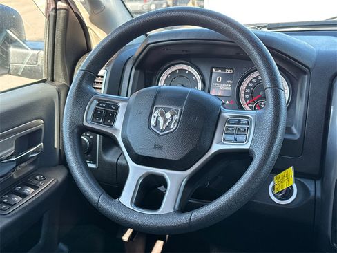 Used 2024 RAM 1500 Classic SLT image 21