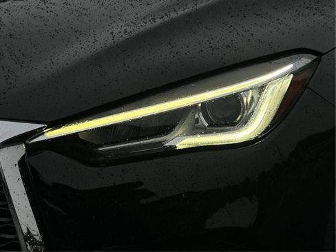 Used 2019 INFINITI QX50 Essential w/ Premium Heat Package AWD/4WD image 32