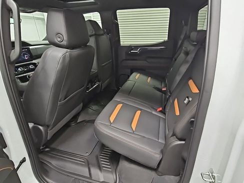 New 2026 GMC Sierra 1500 AT4 w/ AT4 Premium Package image 32