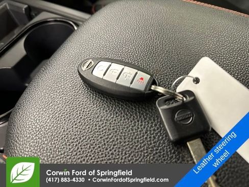 Used 2023 Nissan Titan PRO-4X w/ Pro-4x Convenience Package image 35