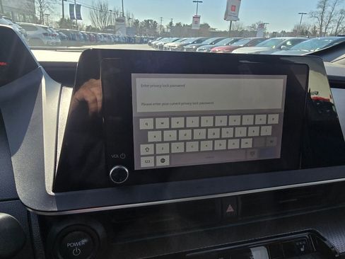 Used 2023 Toyota Prius XLE image 21