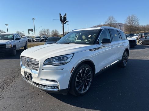 Used 2020 Lincoln Aviator Reserve w/ Equipment Group 202A image 1